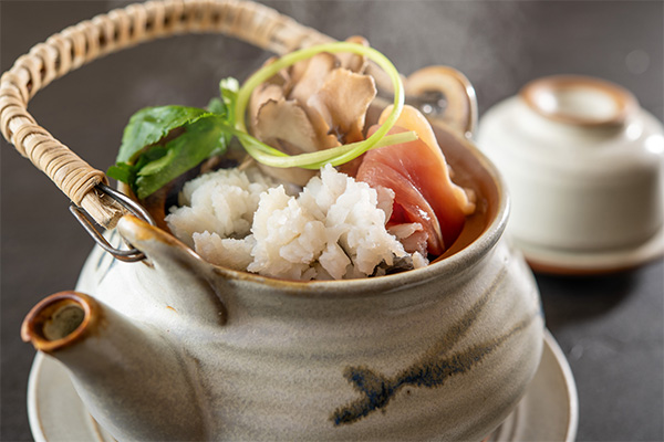 【特別懷石料理】★頂級套餐 - 秋田北部的爐灶料理，盡情享受季節的幸福滋味
