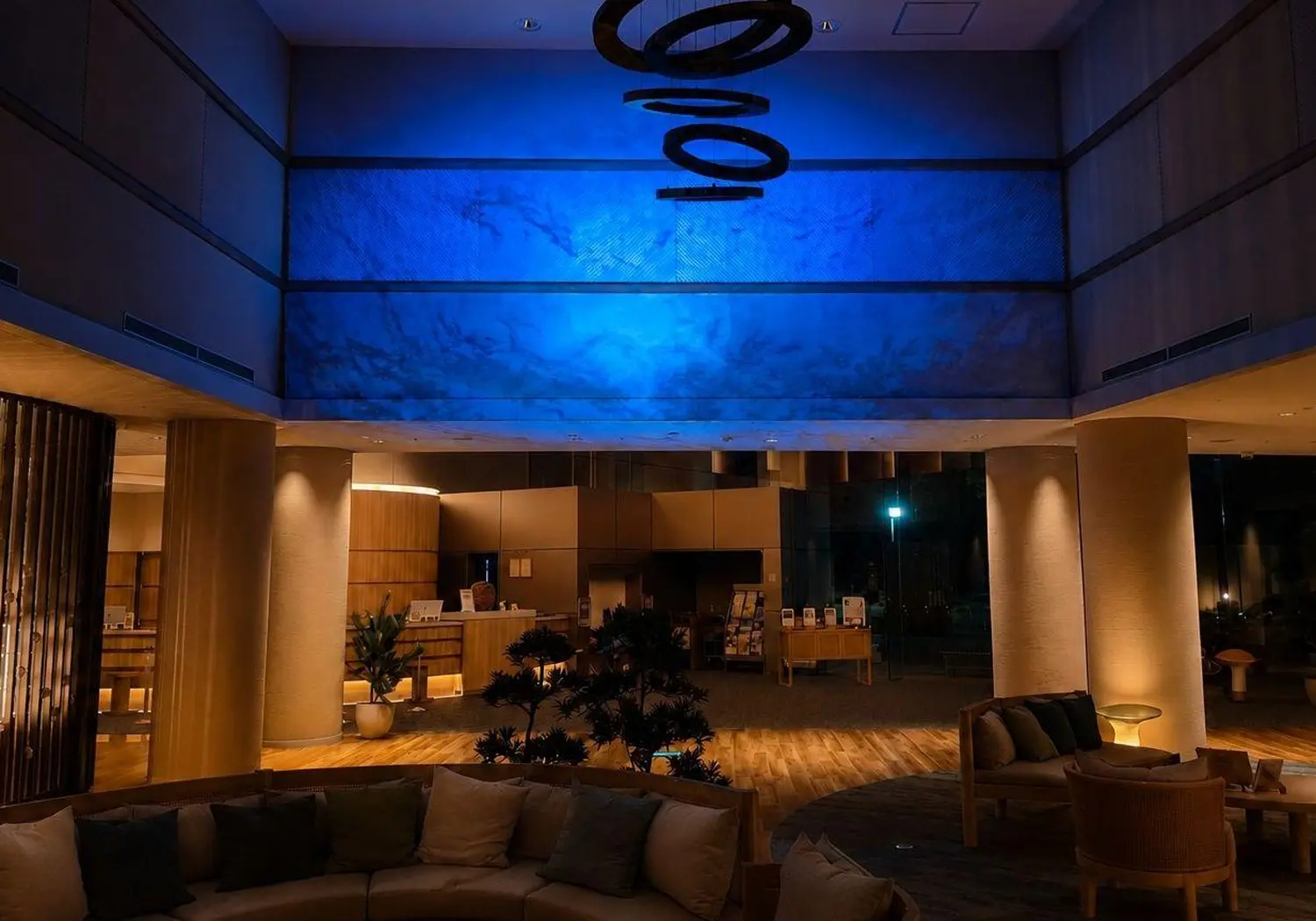 SETOUCHI LOUNGE