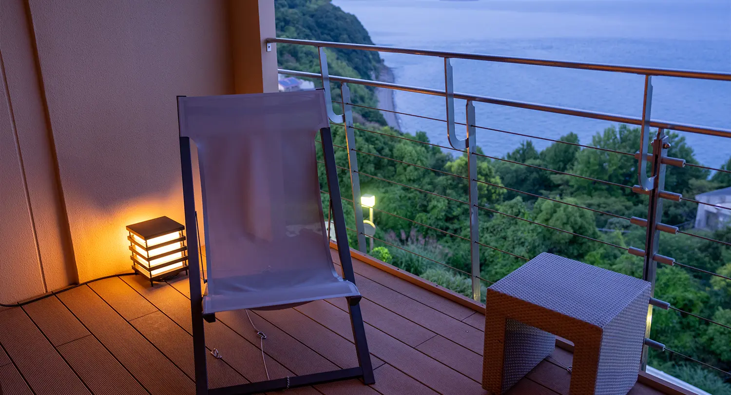 【オーシャンビュー】最上階スーペリアツイン（ウッドデッキ・シャワーブース付）