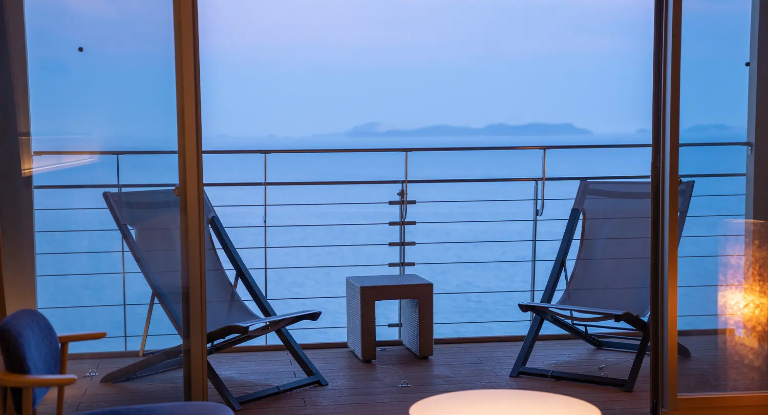 【オーシャンビュー】最上階スーペリアツイン（ウッドデッキ・シャワーブース付）