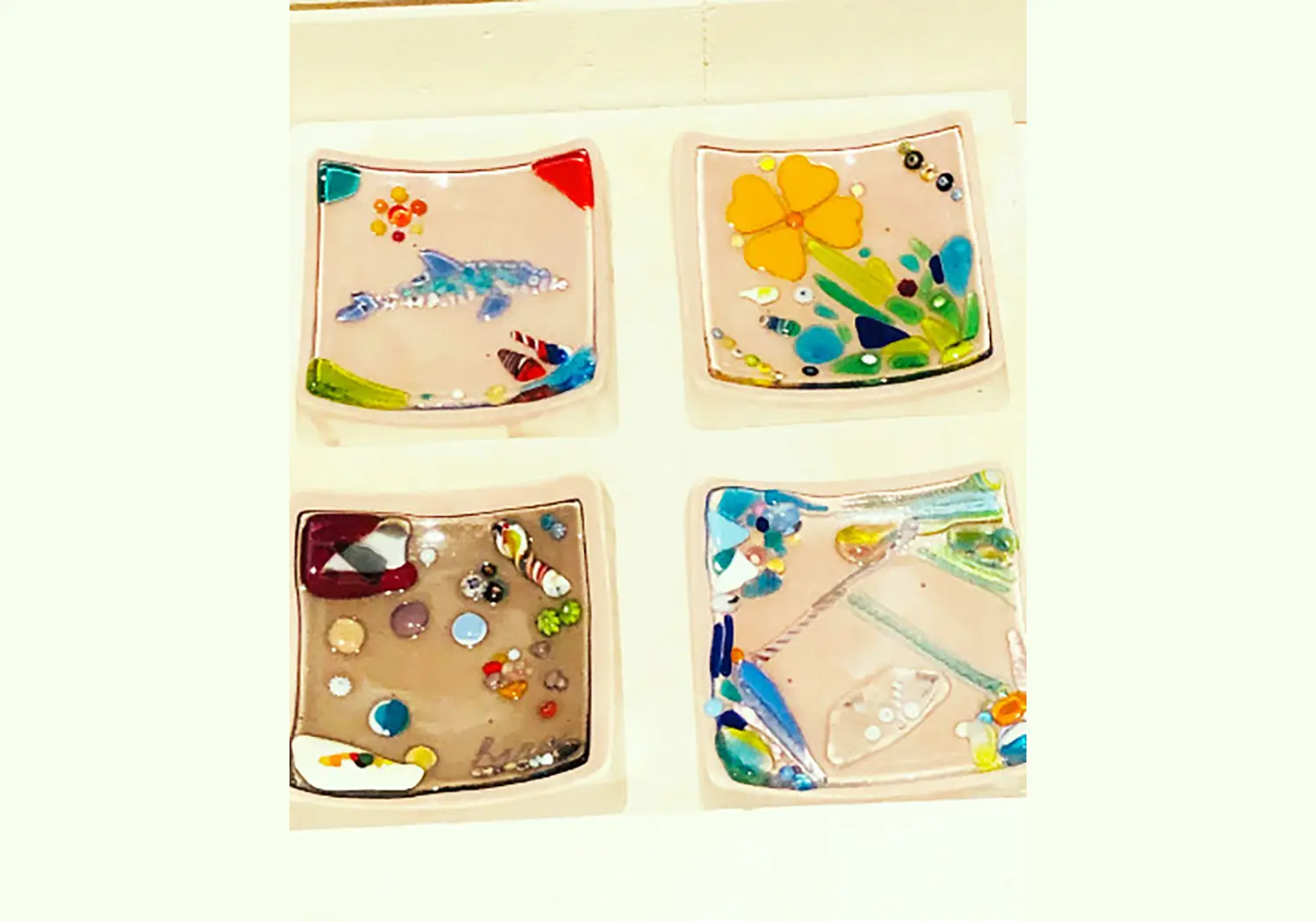 オリジナルデザインでつくるアートワーク体験（ガラス）