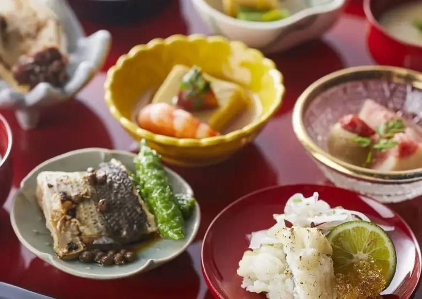 【土地の恵み会席】季節を感じる多彩なお料理の数々を愉しむ