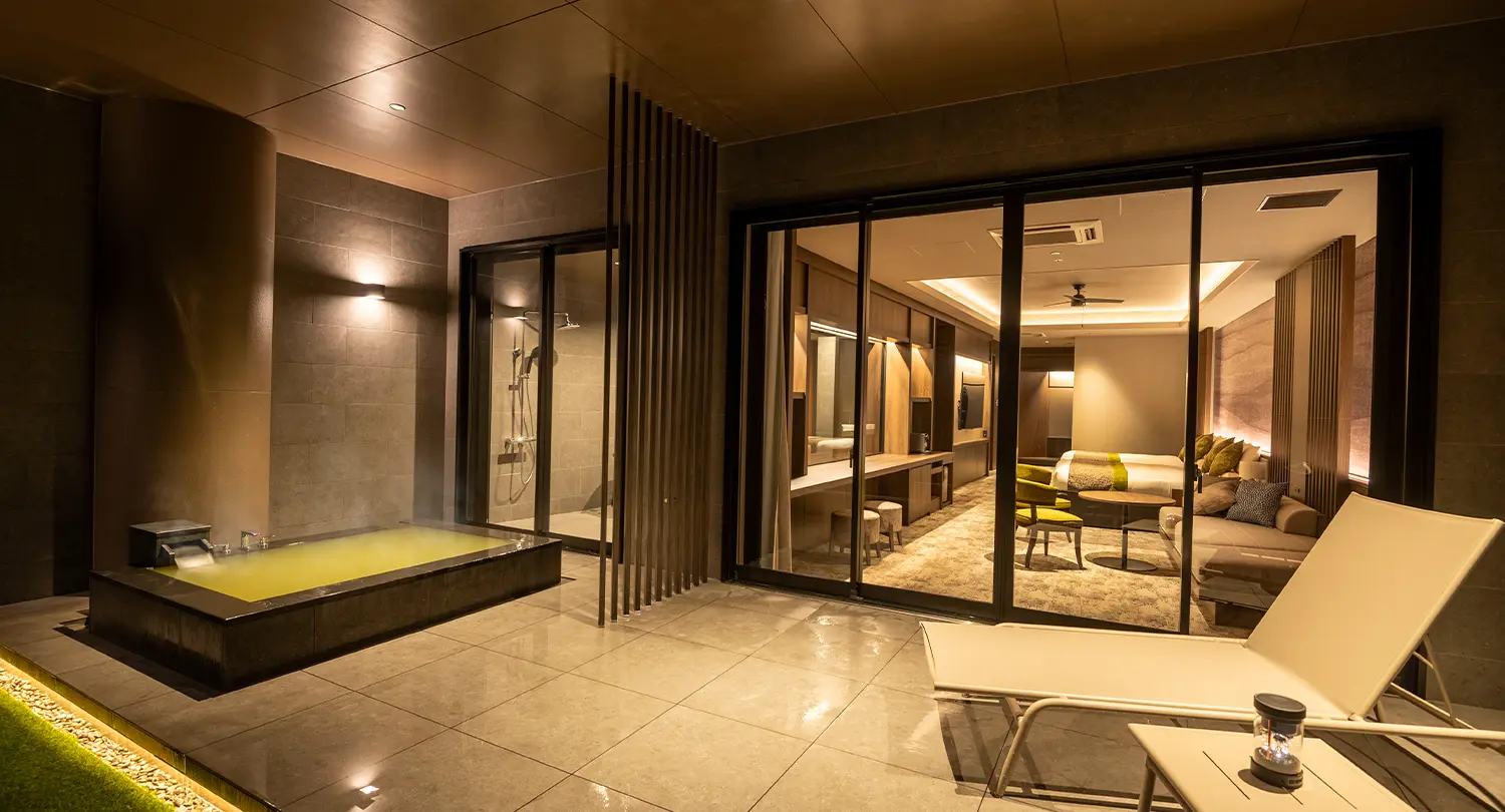 露天風呂付デラックスルーム（サウナ付）