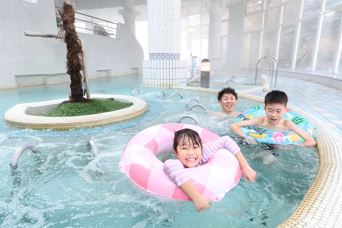 屋内プール!