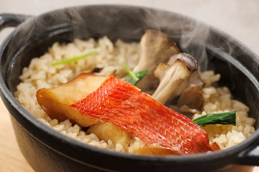 【特別会席】海と山の恵みを味わう特別会席~伊勢海老、黒毛和牛の旬の饗宴~
