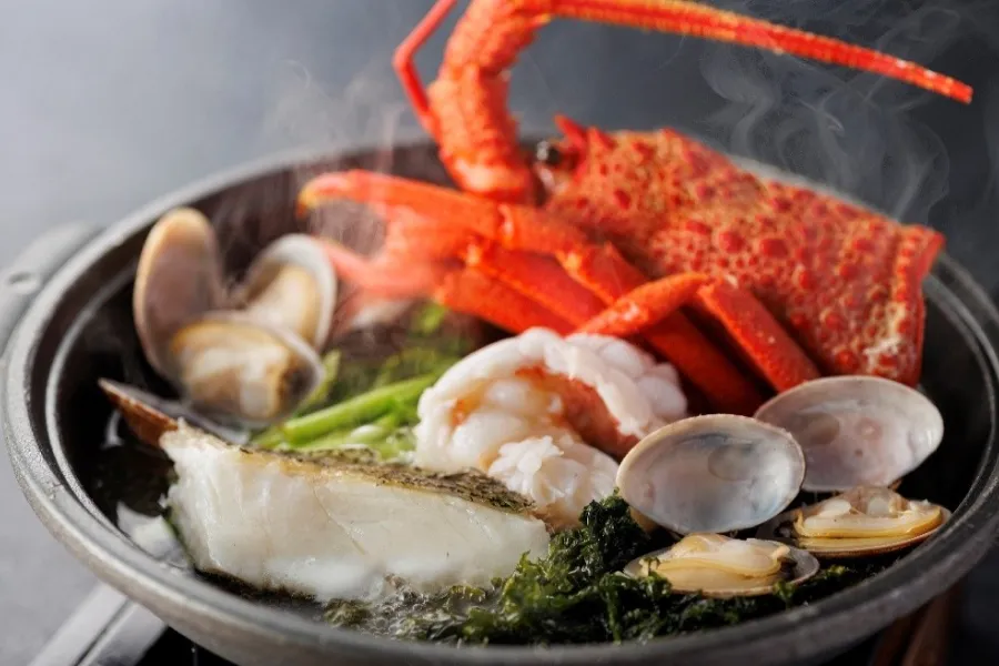 【特別会席】海と山の恵みを味わう特別会席~伊勢海老、黒毛和牛の旬の饗宴~