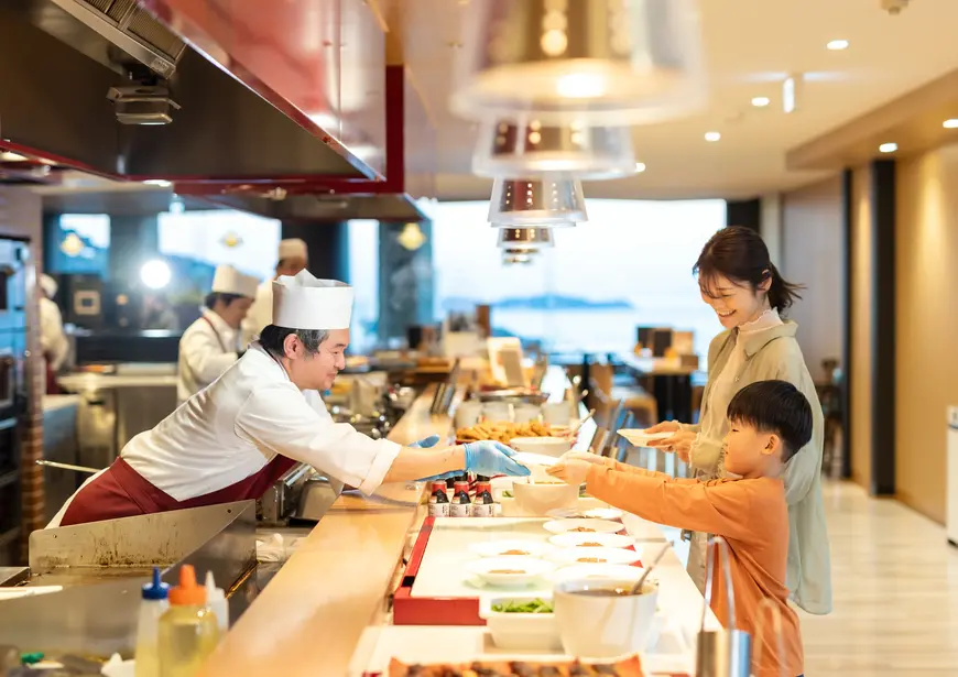 自助餐廳「ATAMI BOLD KITCHEN」