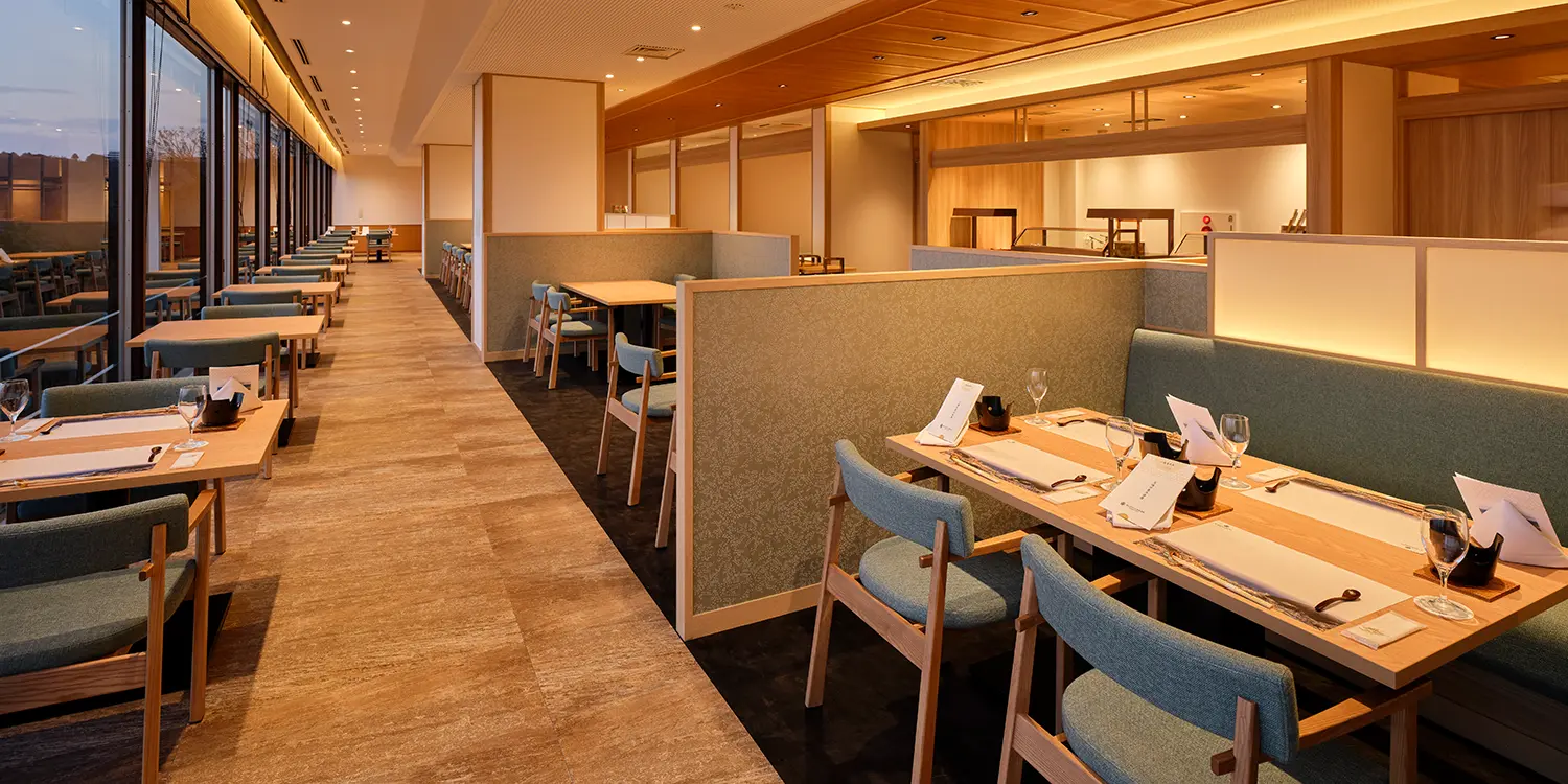 レストラン リニューアル