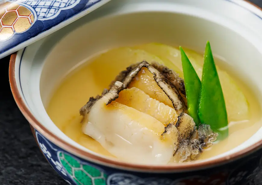 【特色懷石料理】主廚推薦的正宗料理！為季節增添色彩的創意懷石料理方案