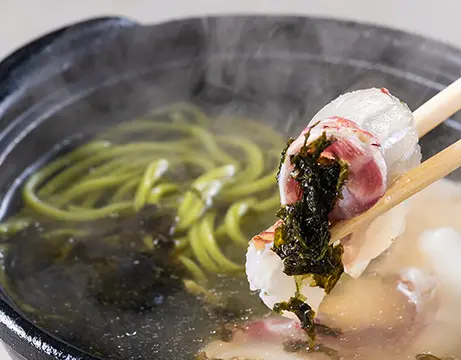 有明海苔と桜鯛の磯辺鍋