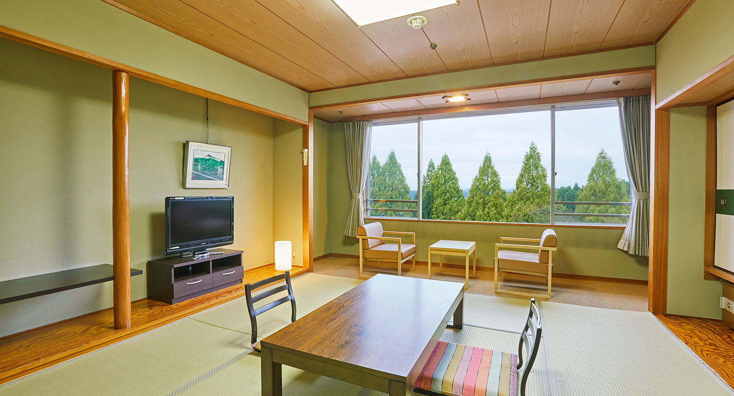 8 tatami mat Japanese-style room