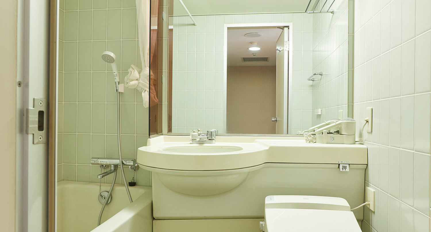 Twin room (with bath)