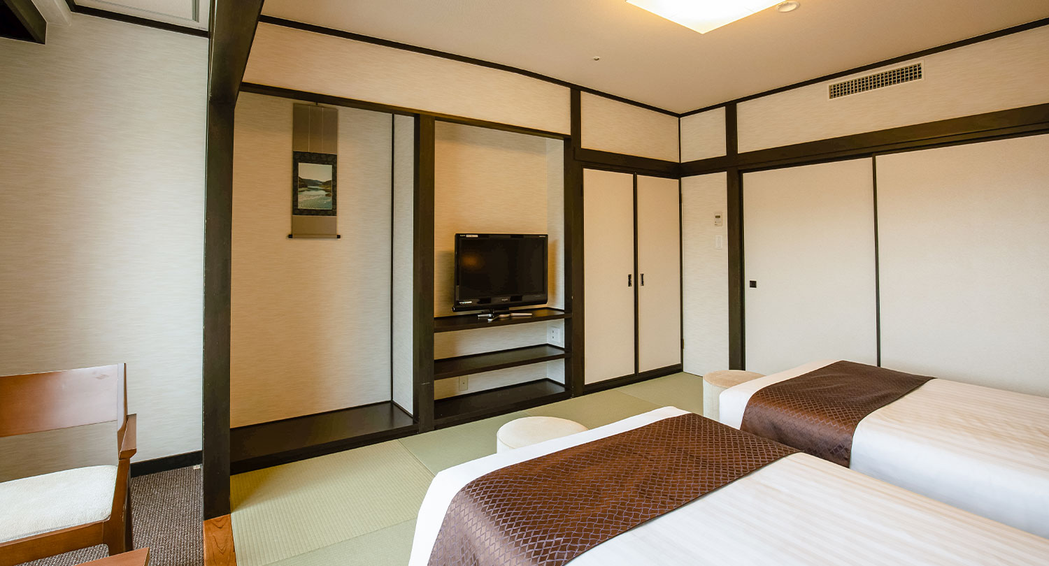 Japanese-style room with beds