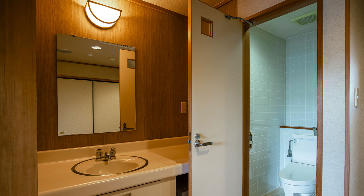 8 tatami mat Japanese-style room