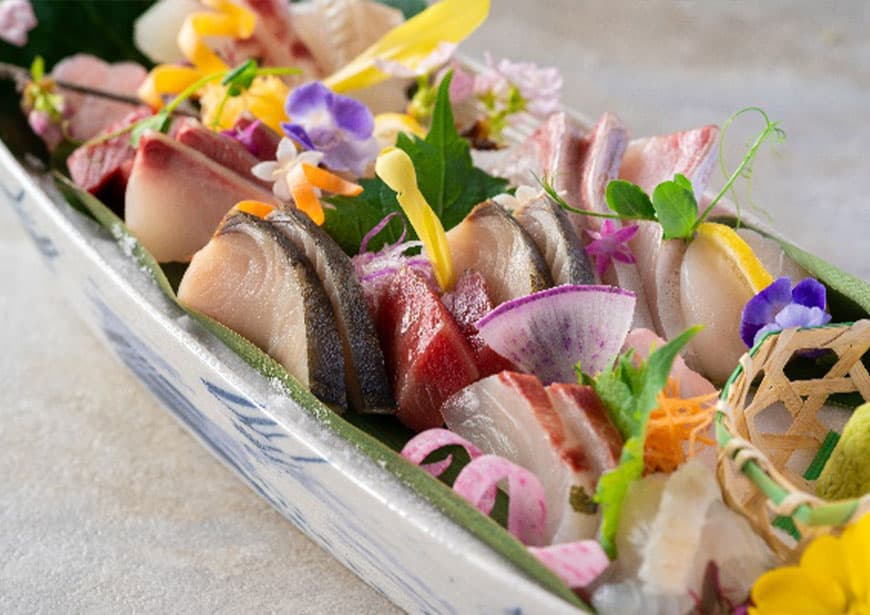 【特別懷石料理】可以感受到工匠精神和熱情好客的春季豪華懷石料理「海之珍味套餐」