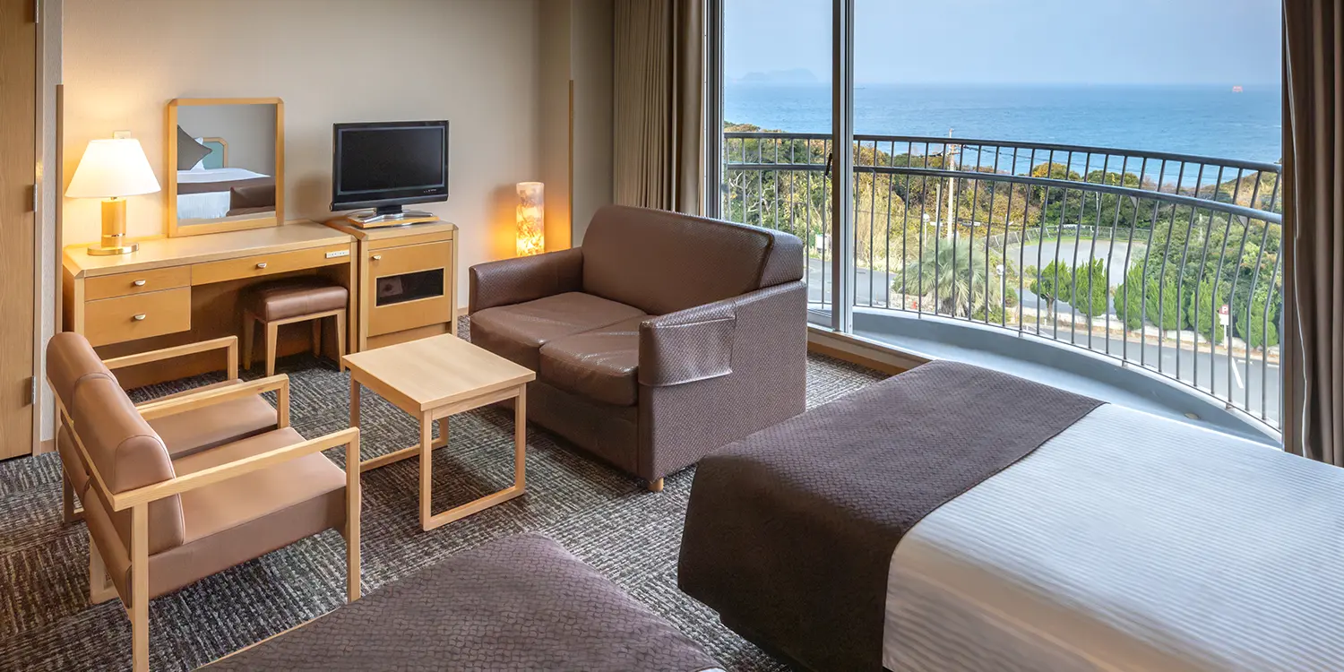 【オーシャンビュー】ツインルーム／28平米