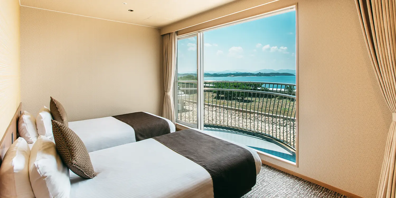 ツインルーム（バス付）／32平米