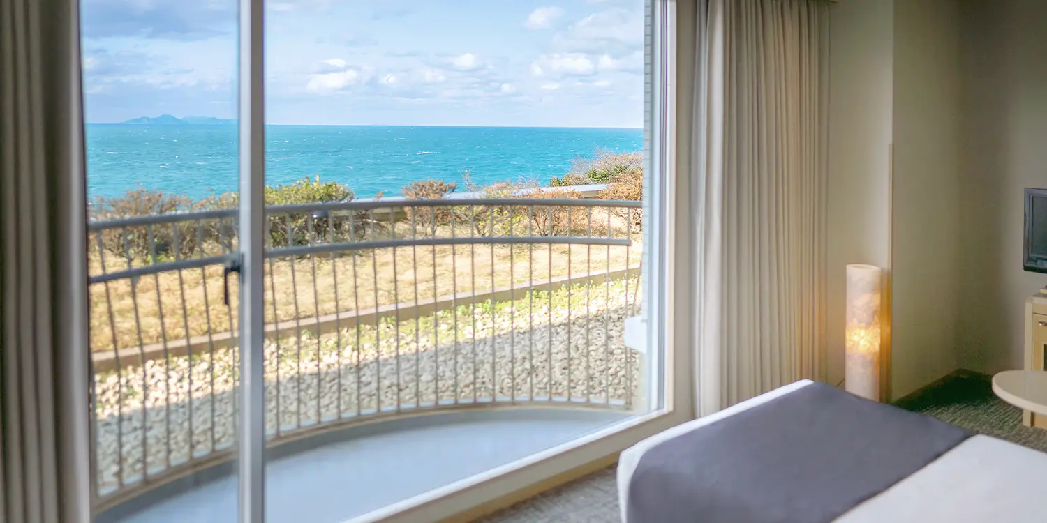 ツインルーム（バス付）／32平米