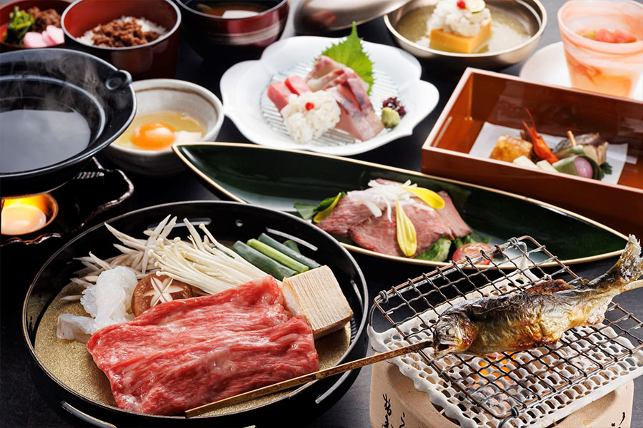 【土地の恵み会席】選べるメイン・近江牛すき焼き又は近江牛しゃぶしゃぶ