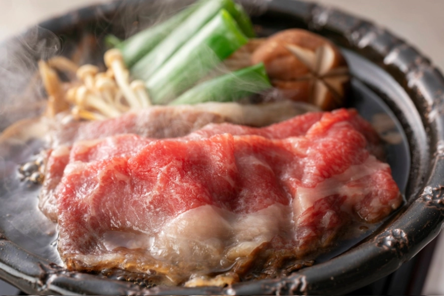 【土地の恵み会席】選べるメイン・近江牛すき焼き又は近江牛しゃぶしゃぶ