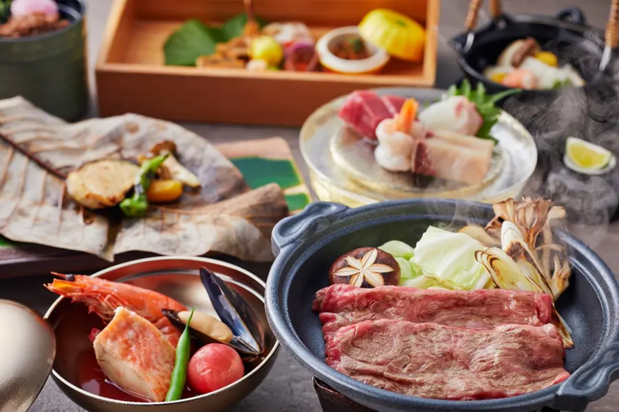【土地の恵み会席】A5ランク近江牛を焼きしゃぶにてお楽しみいただける会席