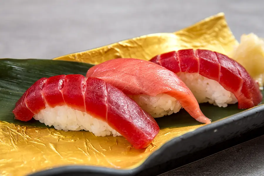 【春季限定】前沢牛石焼と大間本鮪握り寿司付会席