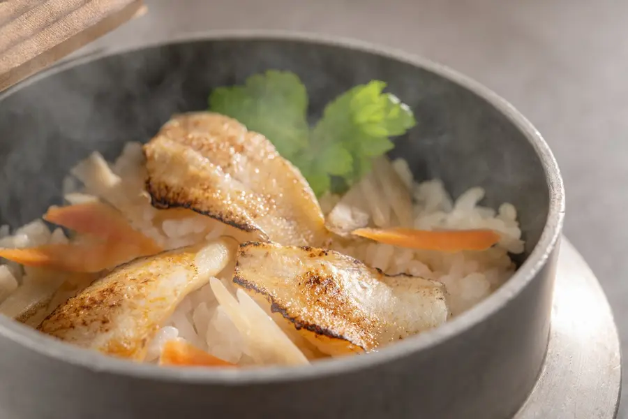【特別会席・冬】岩手が誇る「前沢牛」を陶板焼で のどぐろ釜飯・海鮮鍋など美食と季節食材を堪能