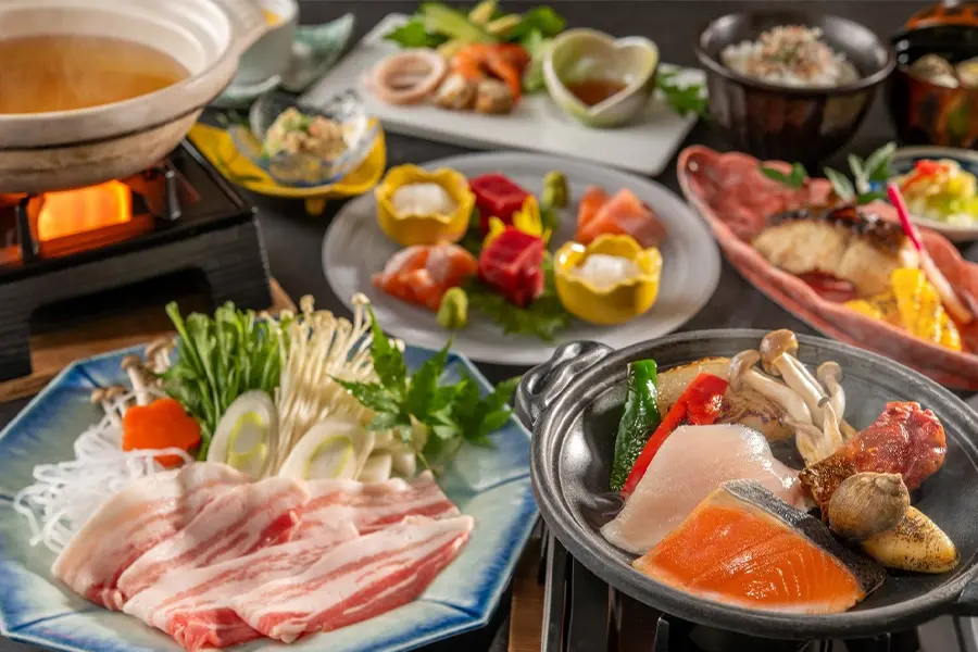 【季節の会席】夏メニュー！白金豚だししゃぶと海鮮陶板焼！美味満載の季節の味わい