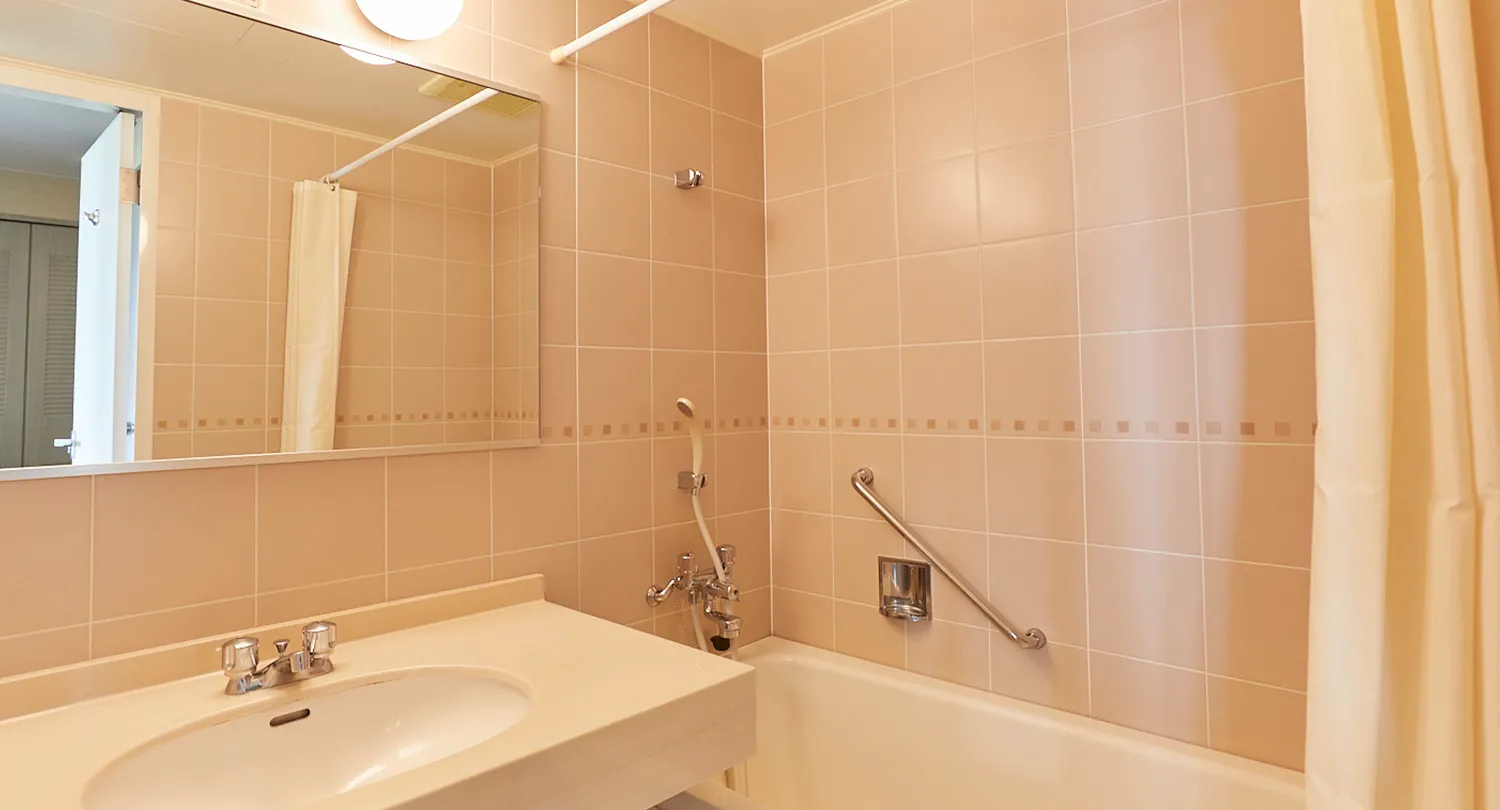 洋室ツイン（バス付）