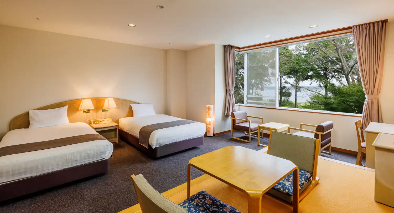 スーペリアツイン(バス付)