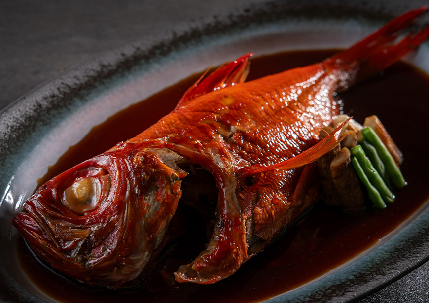 煮紅鯛魚