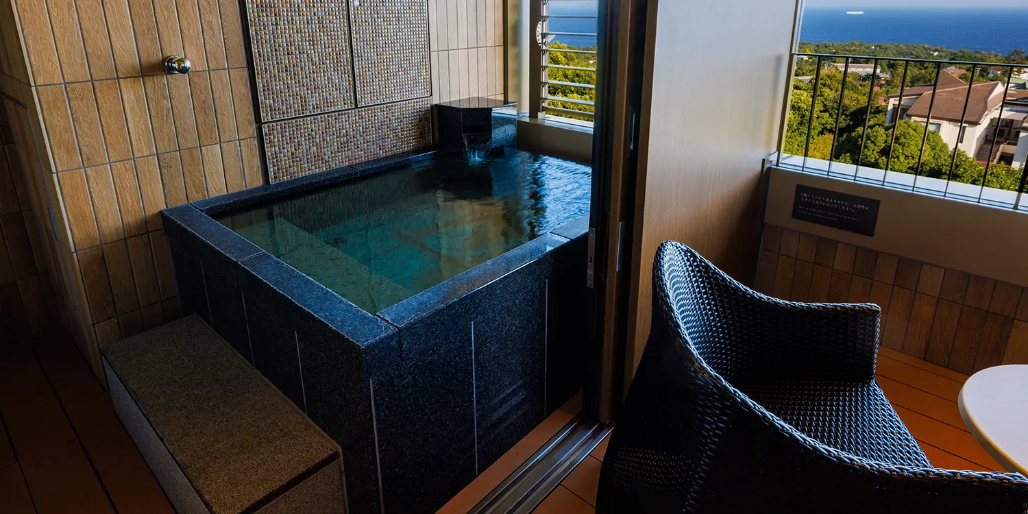 【温泉露天風呂付】デラックススイート