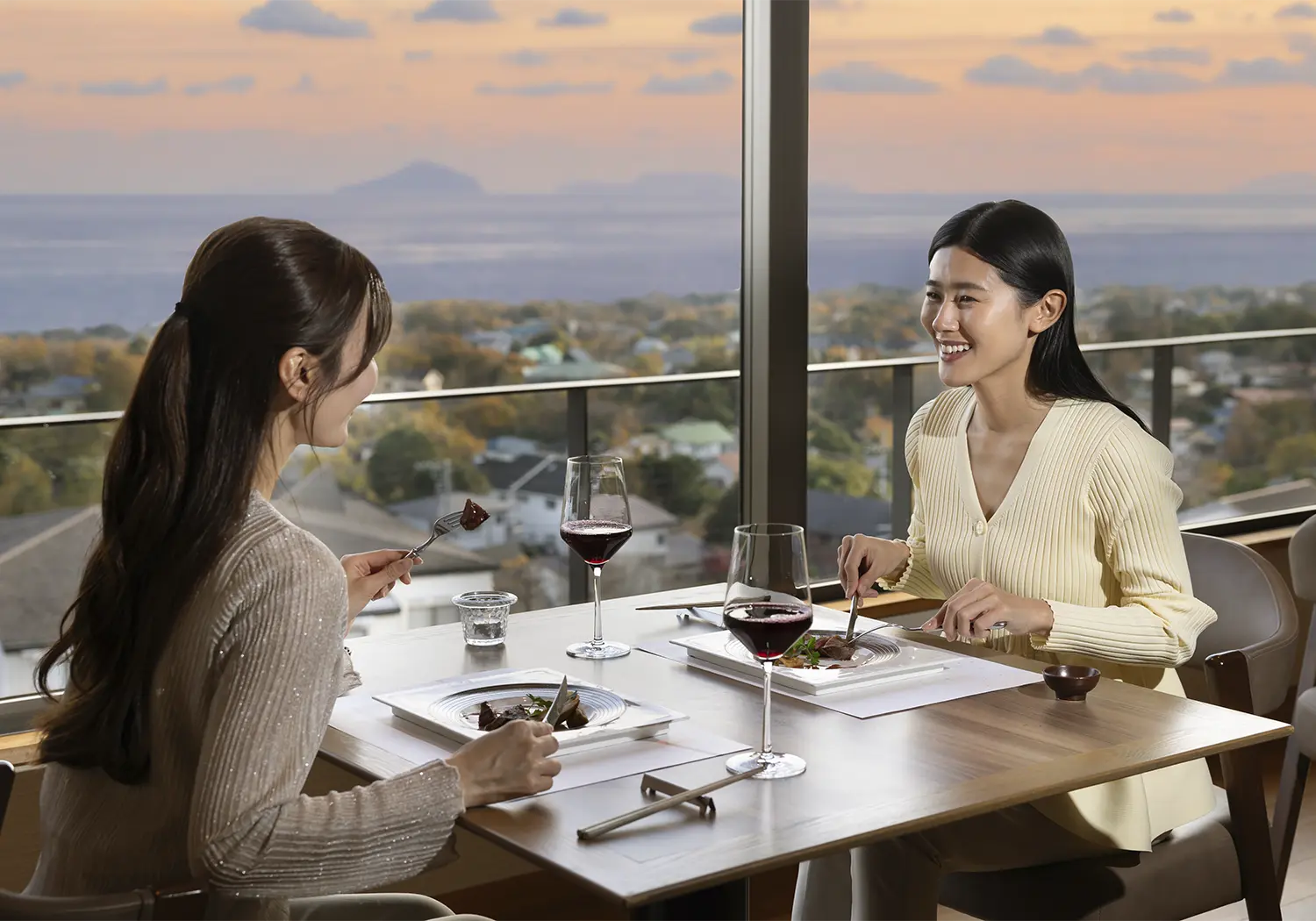 夕食で旬の地魚と創作和食コース