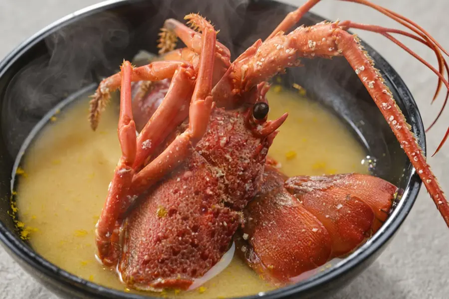 [Special Kaiseki] Enjoy the three great dishes! Abalone, spiny lobster, and Kazusa Wagyu beef ♪
