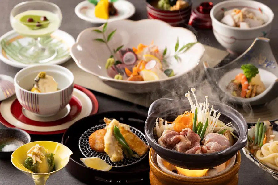 【季節の会席】瀬戸内の食材を彩りとともに楽しむ会席　冬