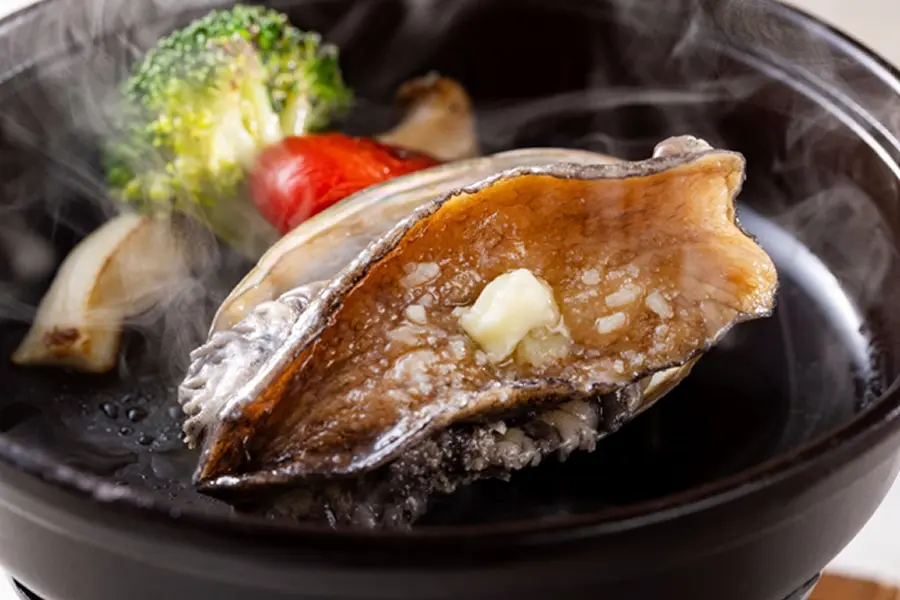 【大地之福懷石料理】海洋寶石活鮑魚大通燒