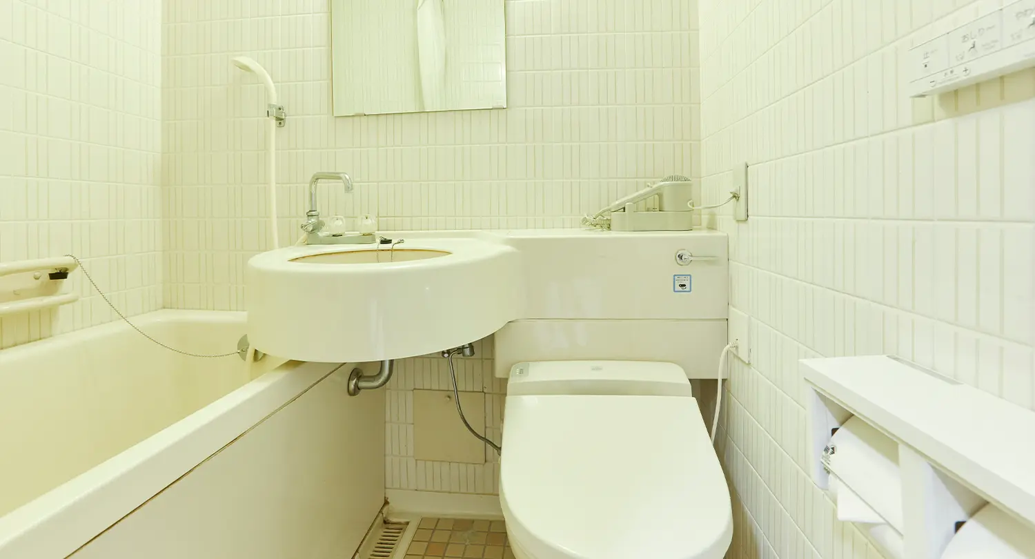 洋室セミダブル(バス付)