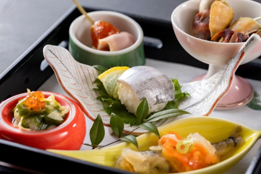 【特別会席】料理長厳選の土佐の旬の食材を味わう春爛漫極上会席