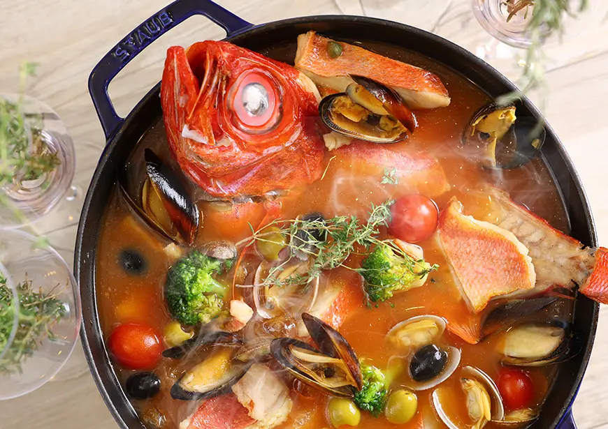 海の幸、大地の恵み、ブランド肉を堪能できる約70種類の和洋ビュッフェ