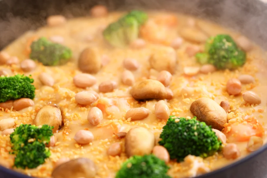 千葉県産ピーナッツのクリームシチュー