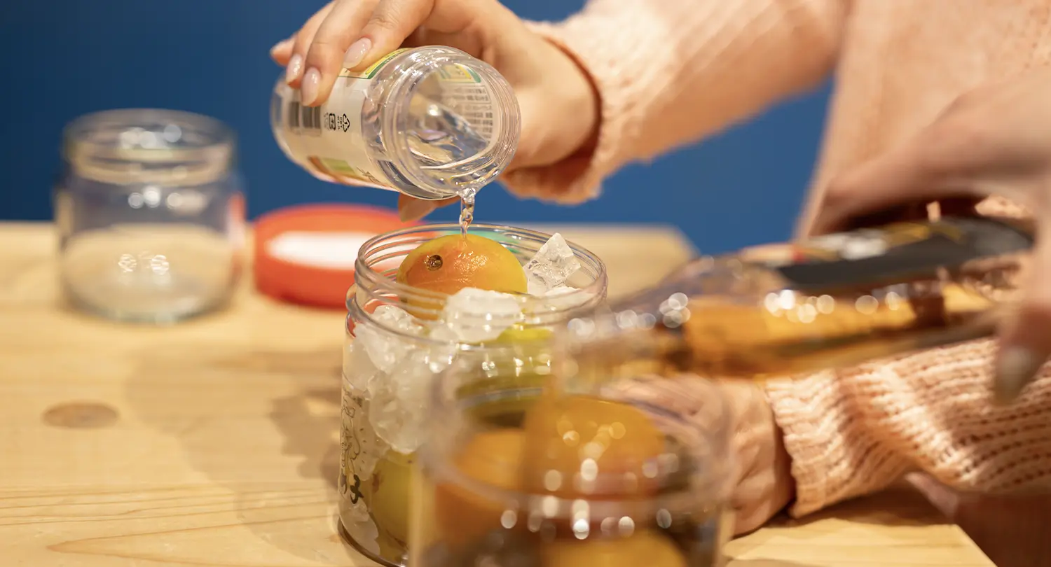 「梅酒おたのしみ処 うめ子」で梅酒飲み比べと梅酒づくり体験
