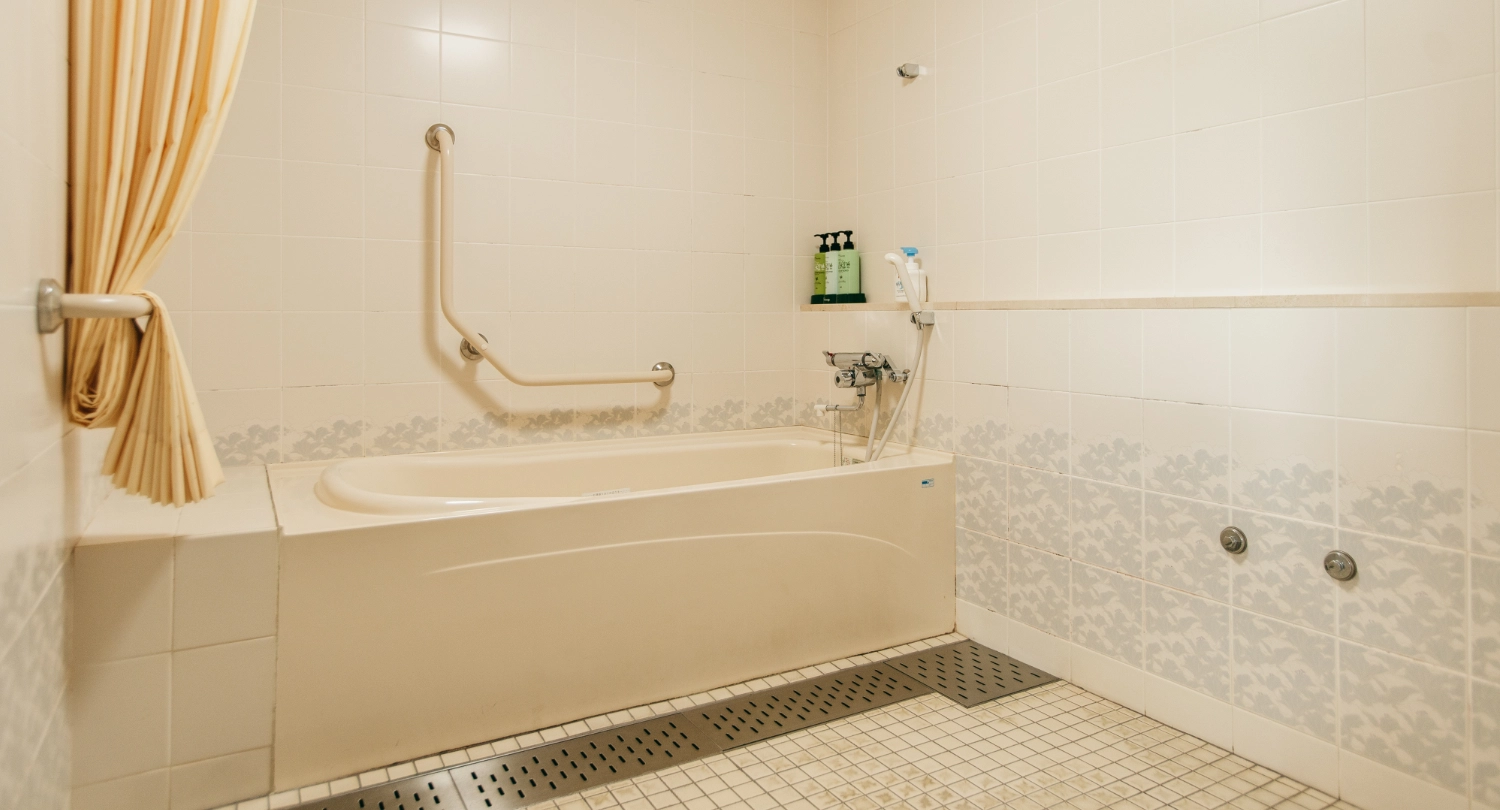 "Welcome Baby's Inn" certified Japanese-Western-Style Room With Bath