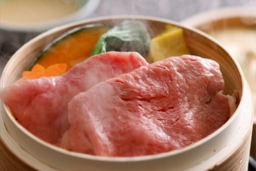 【冬の特別会席】熊野牛蒸篭蒸しと伊勢海老、勝浦鮮魚のお造り会席