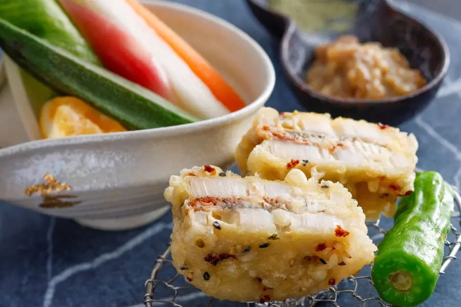 【夏の土地の恵み会席】熊野牛すき焼きと勝浦漁港鮮魚のお造り食べ比べ会席