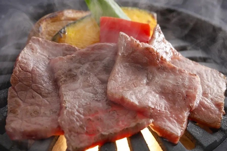【冬の季節の会席】熊野牛炙り焼きと勝浦漁港生まぐろ会席