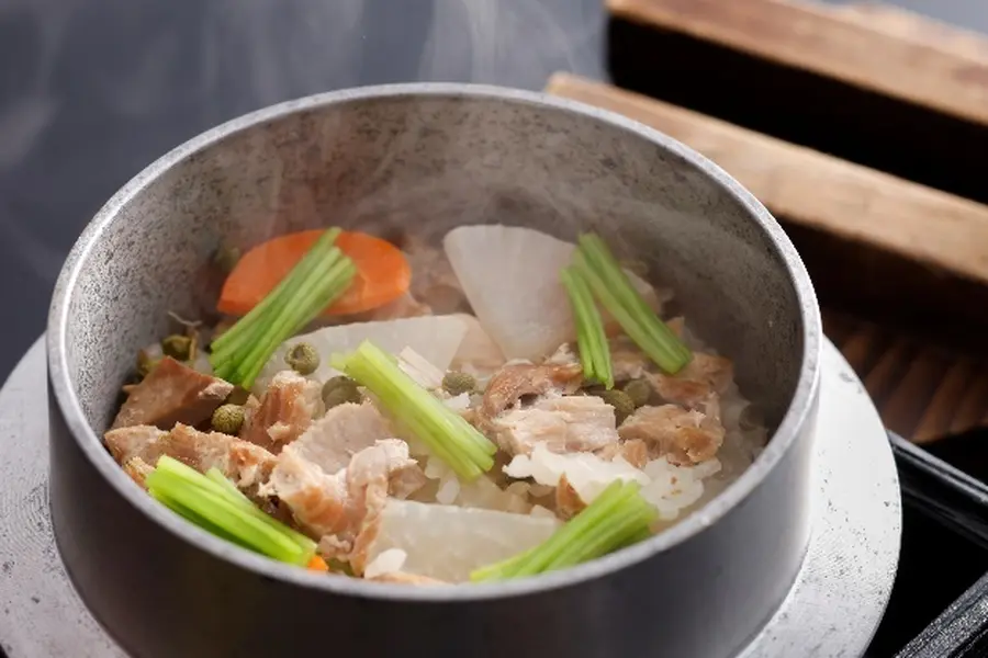 【冬の季節の会席】熊野牛炙り焼きと勝浦漁港生まぐろ会席