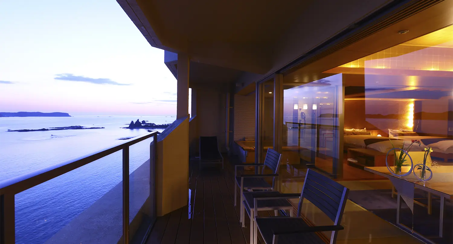 【温泉展望露天風呂付】デラックスコーナースイート（オーシャンビュー）