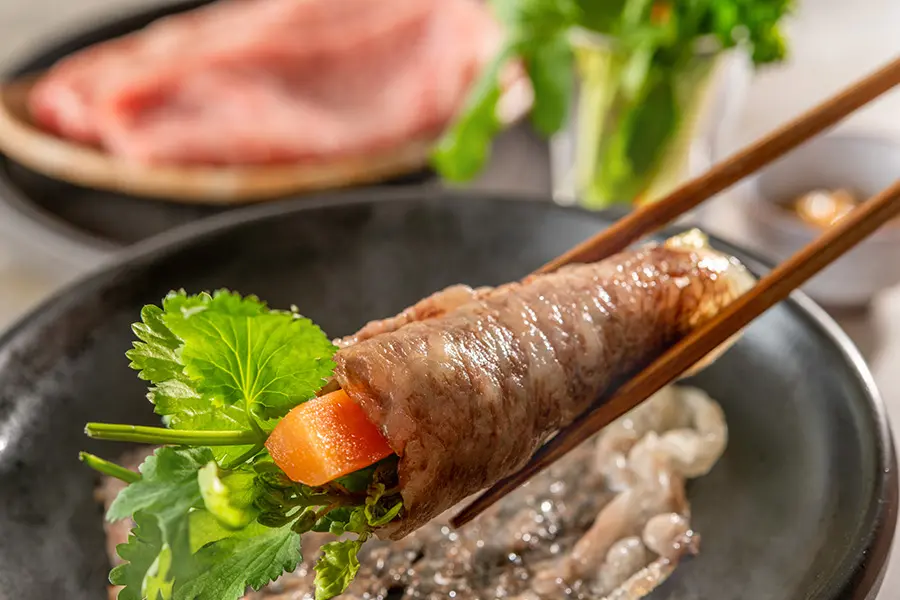 レストランの食事の写真