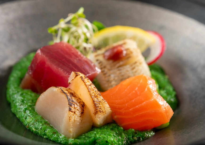 【土地の恵み会席】絶品ぼたん鍋の秩父味噌仕立て、こだわりの焼き鮎に舌鼓