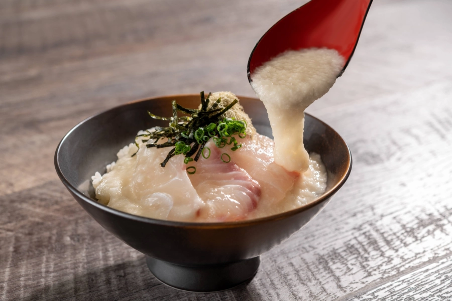 めでたい飯 - 真鯛の「亀の井漬け」山掛け